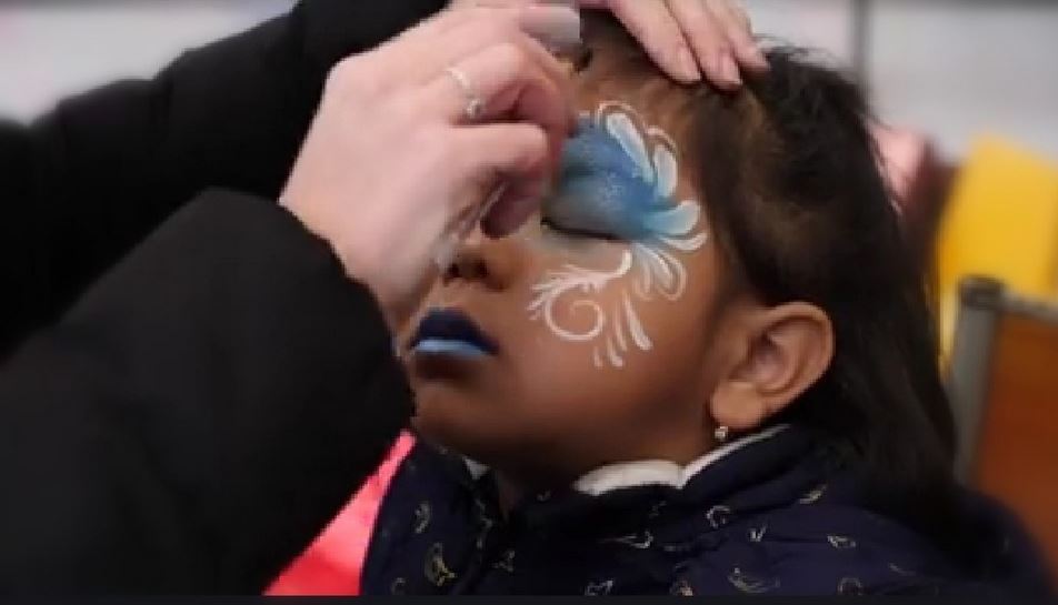 reine-des-neiges-makeup-enfants-maquillages